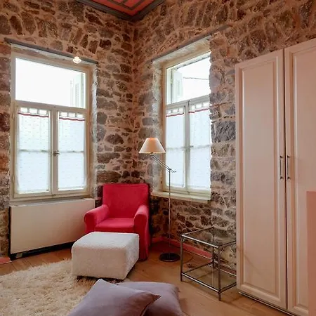 Junior Suites Pensionat Amfikleia