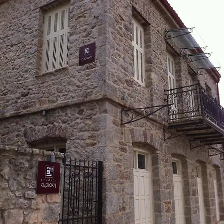 Junior Suites Amfikleia
