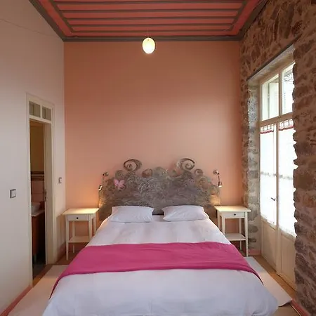 Junior Suites * Amfiklia